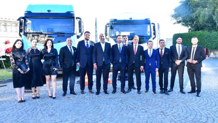 Elektrikli araç lansmanında Kris Kolls sürprizi!