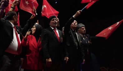 İstanbul’da Kahramanlara Vefa Gecesi