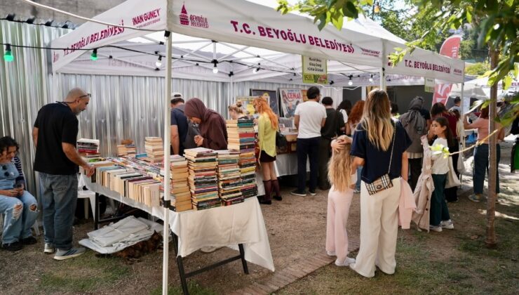 15. BEYOĞLU SAHAF FESTİVALİ KAPILARINI AÇTI